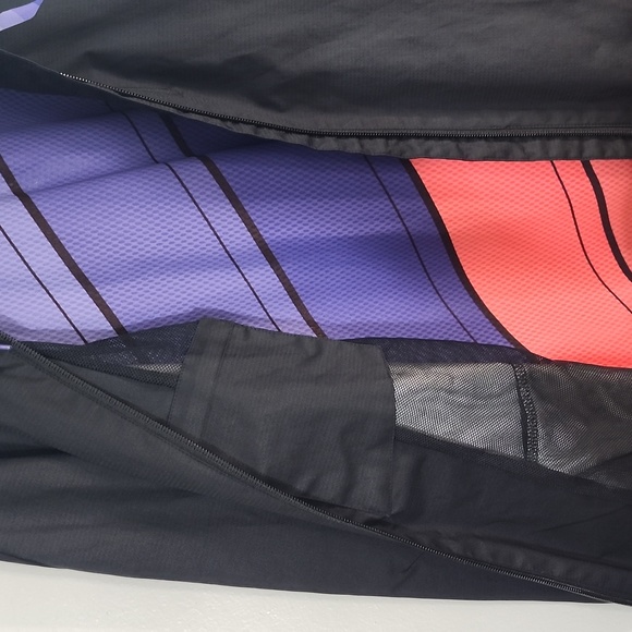 Messi Rain Coat - Picture 4 of 8